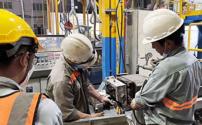 airx工場従業員